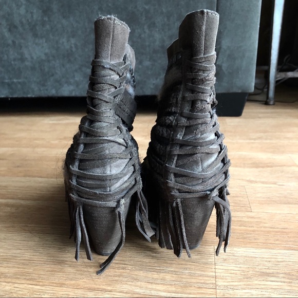 Naughty Monkey Talyhoe Taupe Bootie Size 9 - Picture 2 of 7